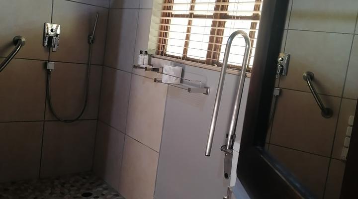 Hawklee Country House