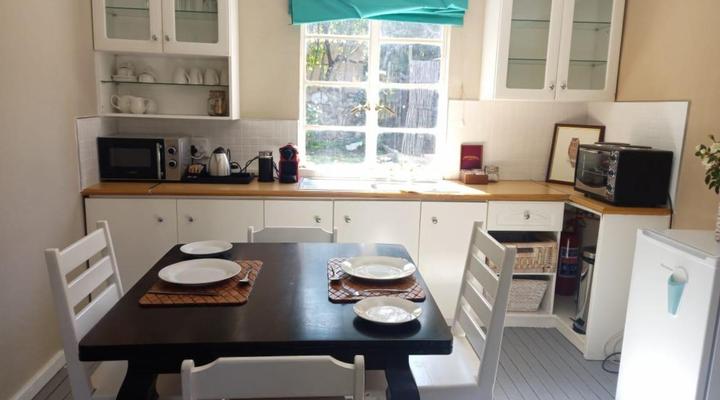 The Browns' Luxury Guest Suites