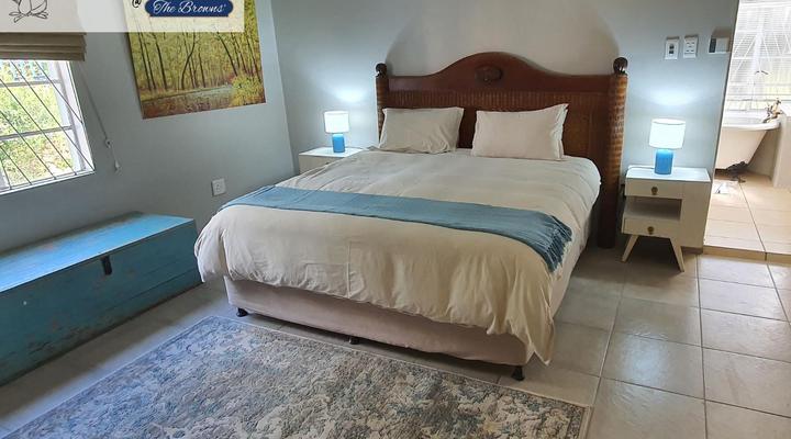 The Browns' Luxury Guest Suites