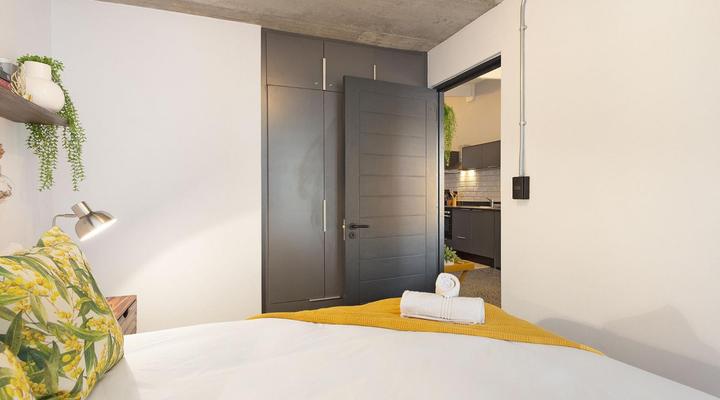 Manhattan on Coral 28