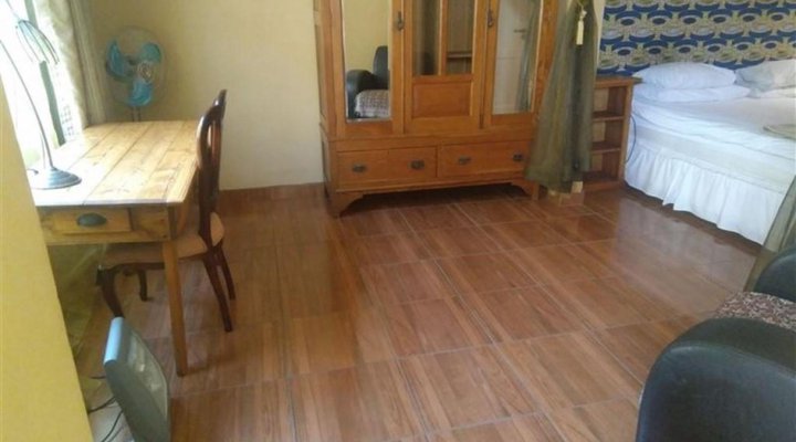 Sleepy Gecko Guesthouse