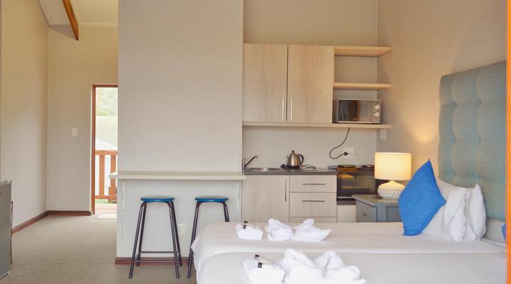 ON THE ESTUARY KNYSNA