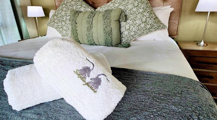 Inkolongwane Bush Lodge