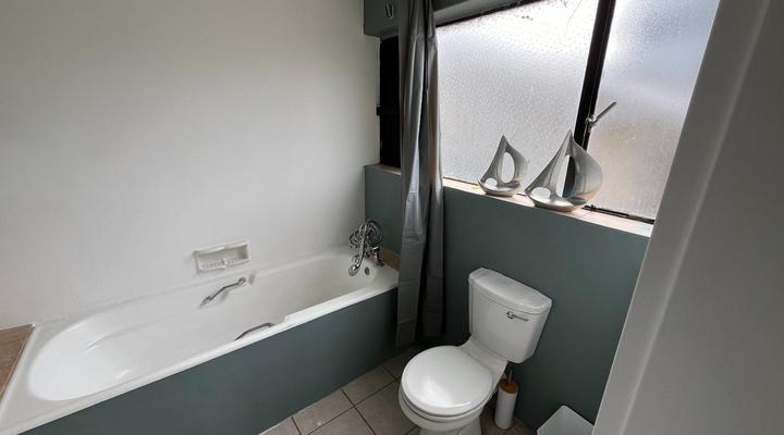 High Five Kite House