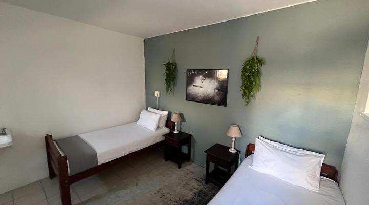 High Five Kite House