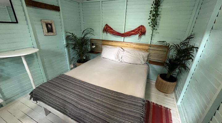 High Five Kite House