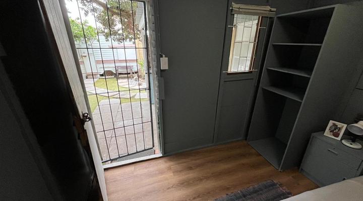 High Five Kite House