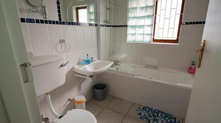 Dolliwarie Guest House