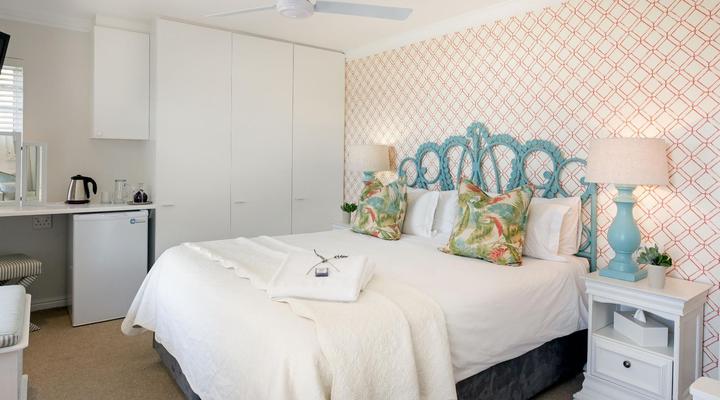 Ocean Watch Guest House