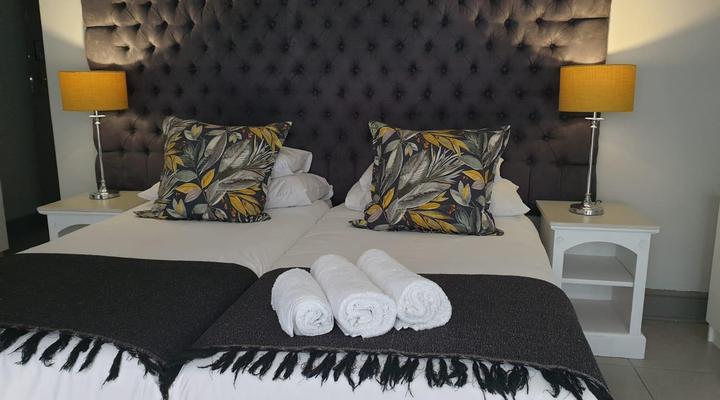 Leeuwenzee Guest House