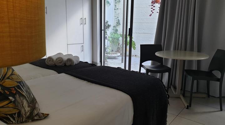 Leeuwenzee Guest House