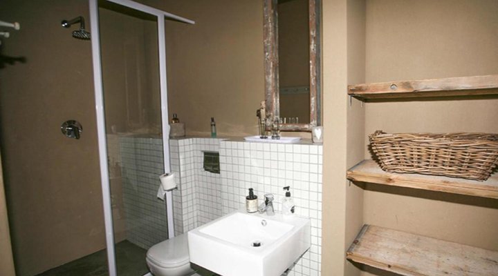 Shark and Shoal Guesthouse