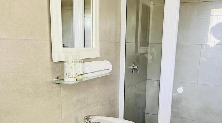 Oak Gardens Bed and Breakfast