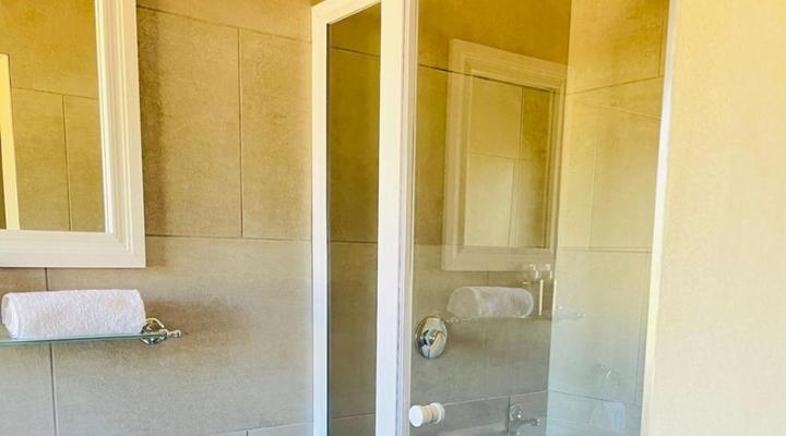 Oak Gardens Bed and Breakfast