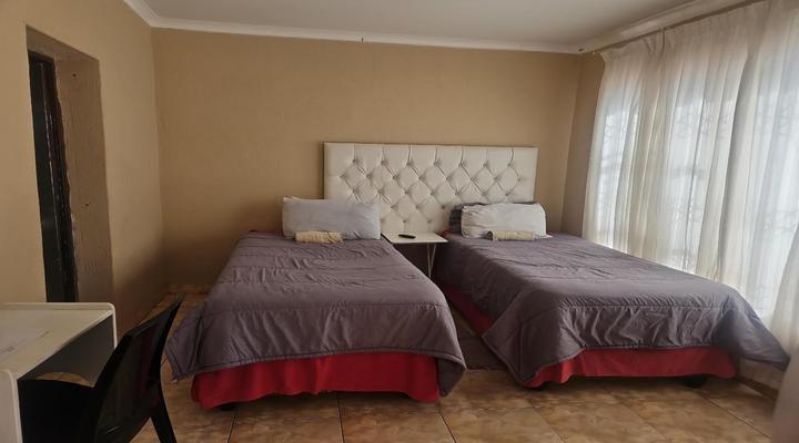 Naledi Lodge and Guesthouse