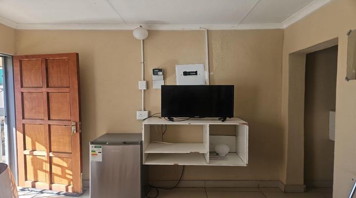 Naledi Lodge and Guesthouse