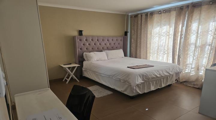 Naledi Lodge and Guesthouse