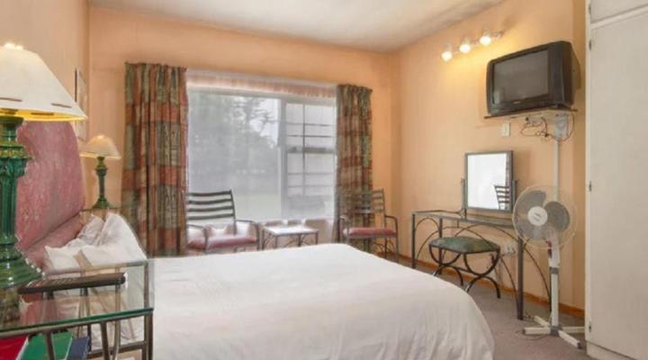 Africlassic Harrismith - Guest House