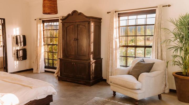 Worlds Apart -The River