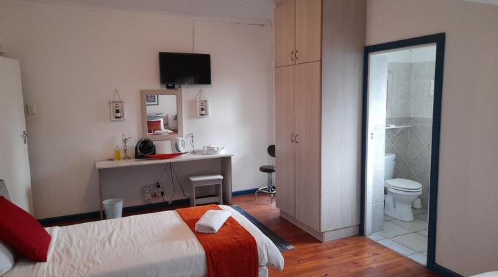 Aquarius Bed and Breakfast