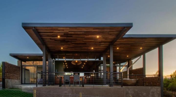 Steenbok Plaas Kothuise