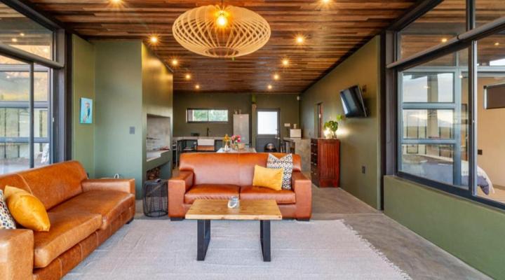 Steenbok Plaas Kothuise