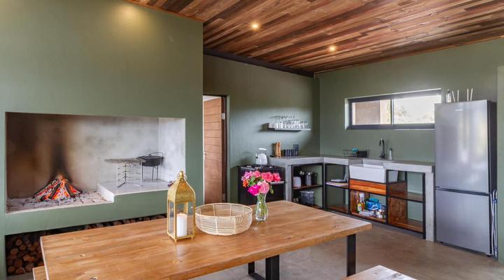 Steenbok Plaas Kothuise