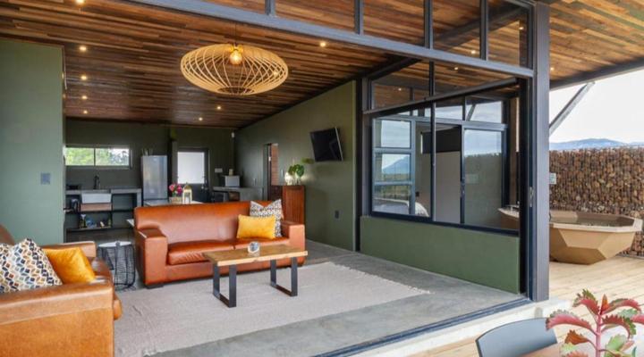 Steenbok Plaas Kothuise