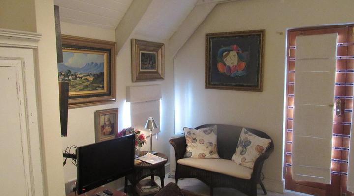 Marlyn and Dolfyn Self Catering