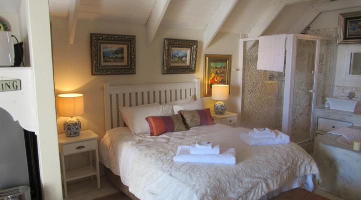 Marlyn and Dolfyn Self Catering