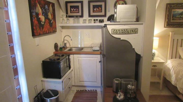 Marlyn and Dolfyn Self Catering