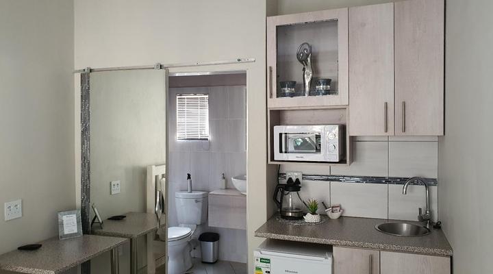 Chic Breeze Guesthouse