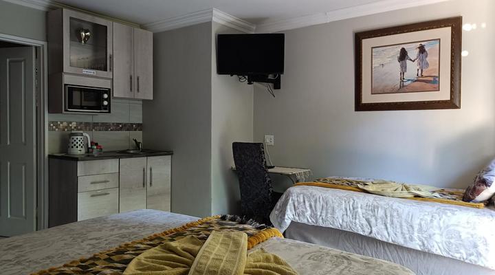 Chic Breeze Guesthouse