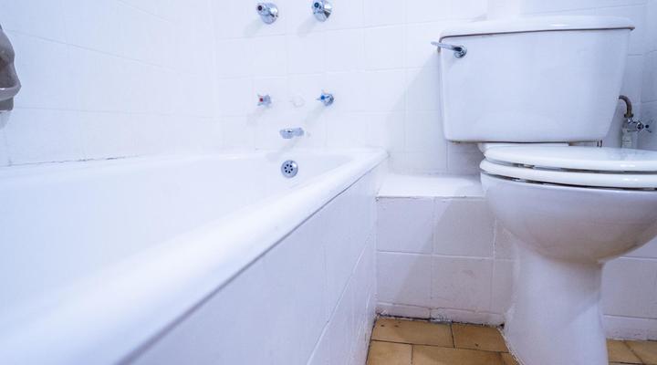 Q's Evander Hotel and Apartments