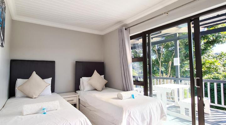 Vincent Valley Lodge