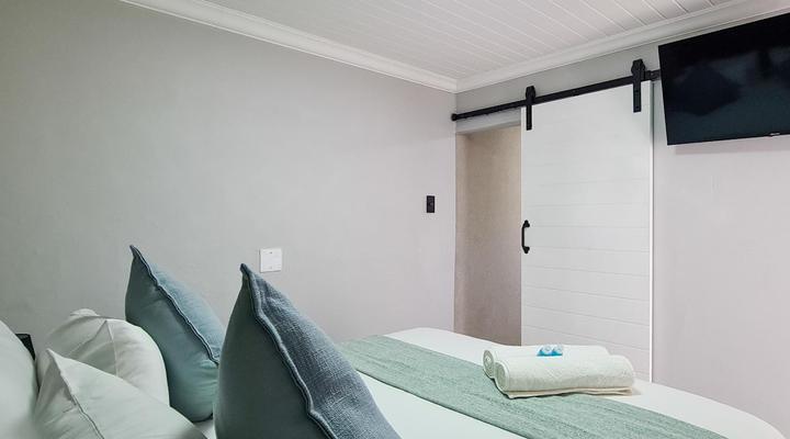 Vincent Valley Lodge