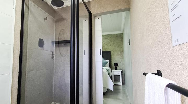 Vincent Valley Lodge