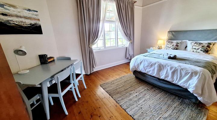 Oude Post Guesthouse and Cottage