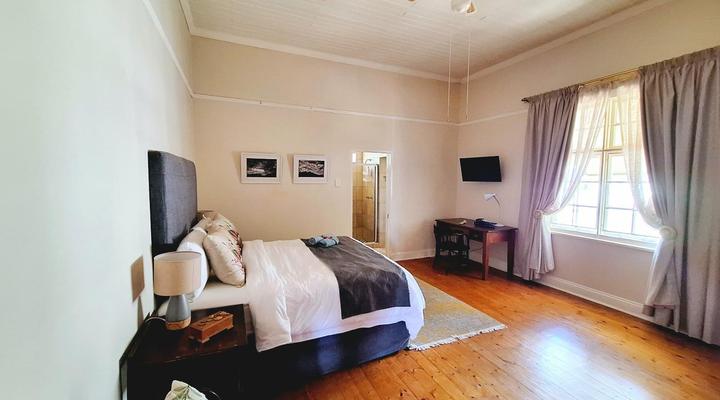 Oude Post Guesthouse and Cottage