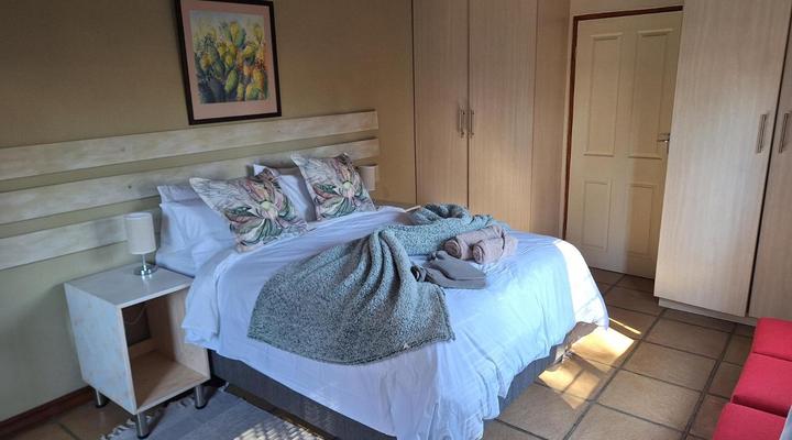 Oude Post Guesthouse and Cottage