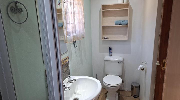 Oude Post Guesthouse and Cottage