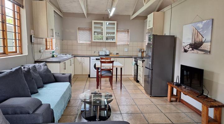 Oude Post Guesthouse and Cottage