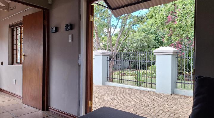 Oude Post Guesthouse and Cottage