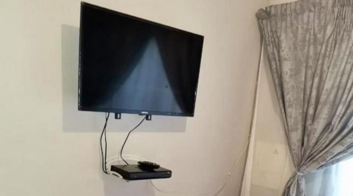 Mia Hills Guest House