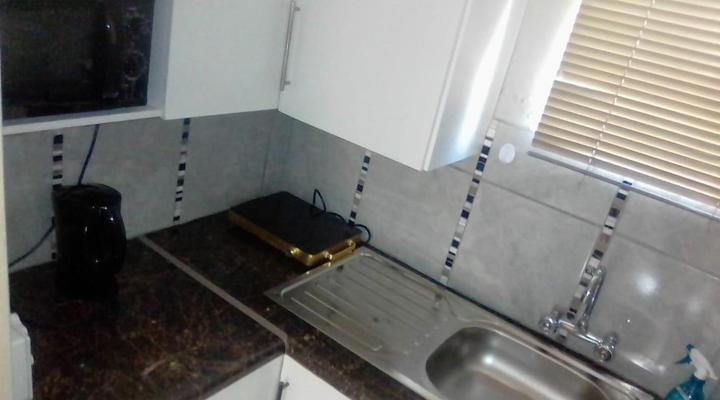 Mia Hills Guest House