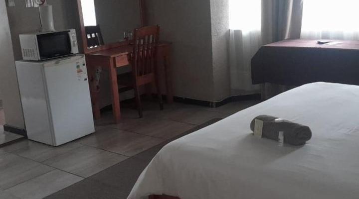 Port St Johns River Lodge