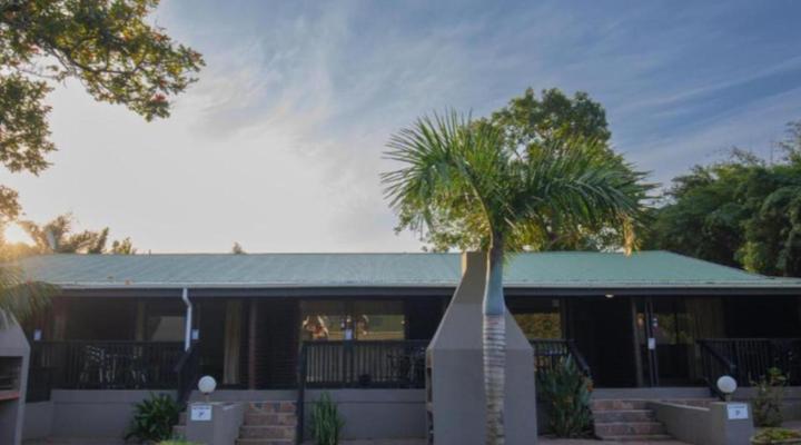 Port St Johns River Lodge