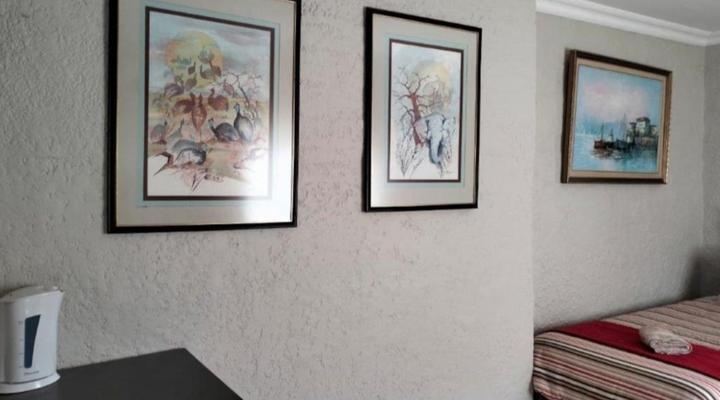 Pecan Grove Guesthouse