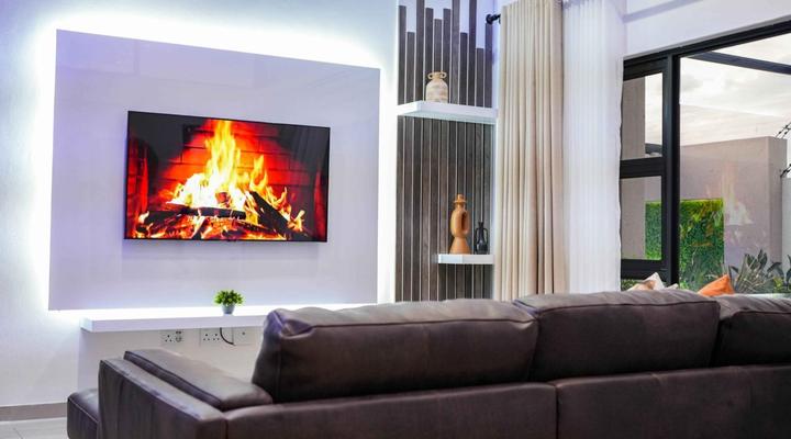 The Lofts Prestige Suites, Academia