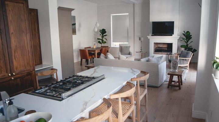 The Grand Hotel - Robertson